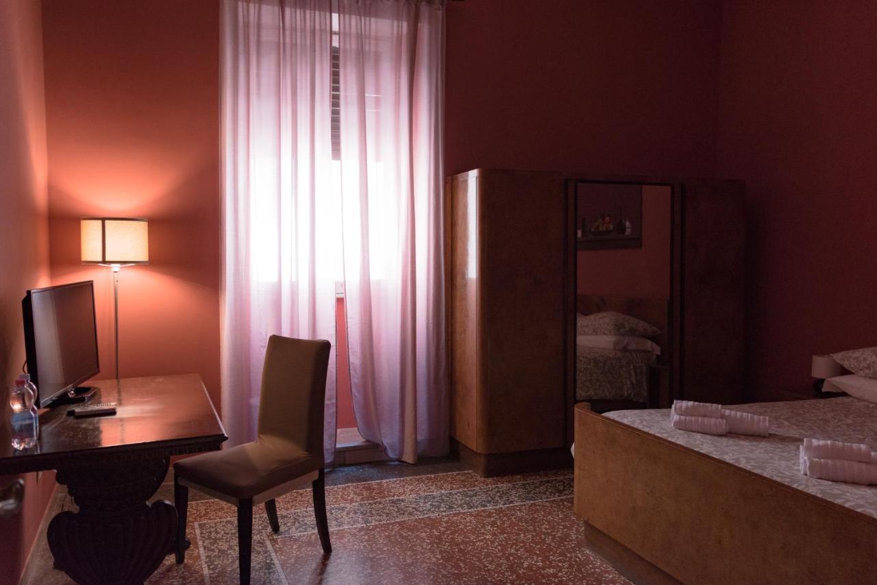 Bed and Breakfast Antica Terrazza Фраскаті Екстер'єр фото